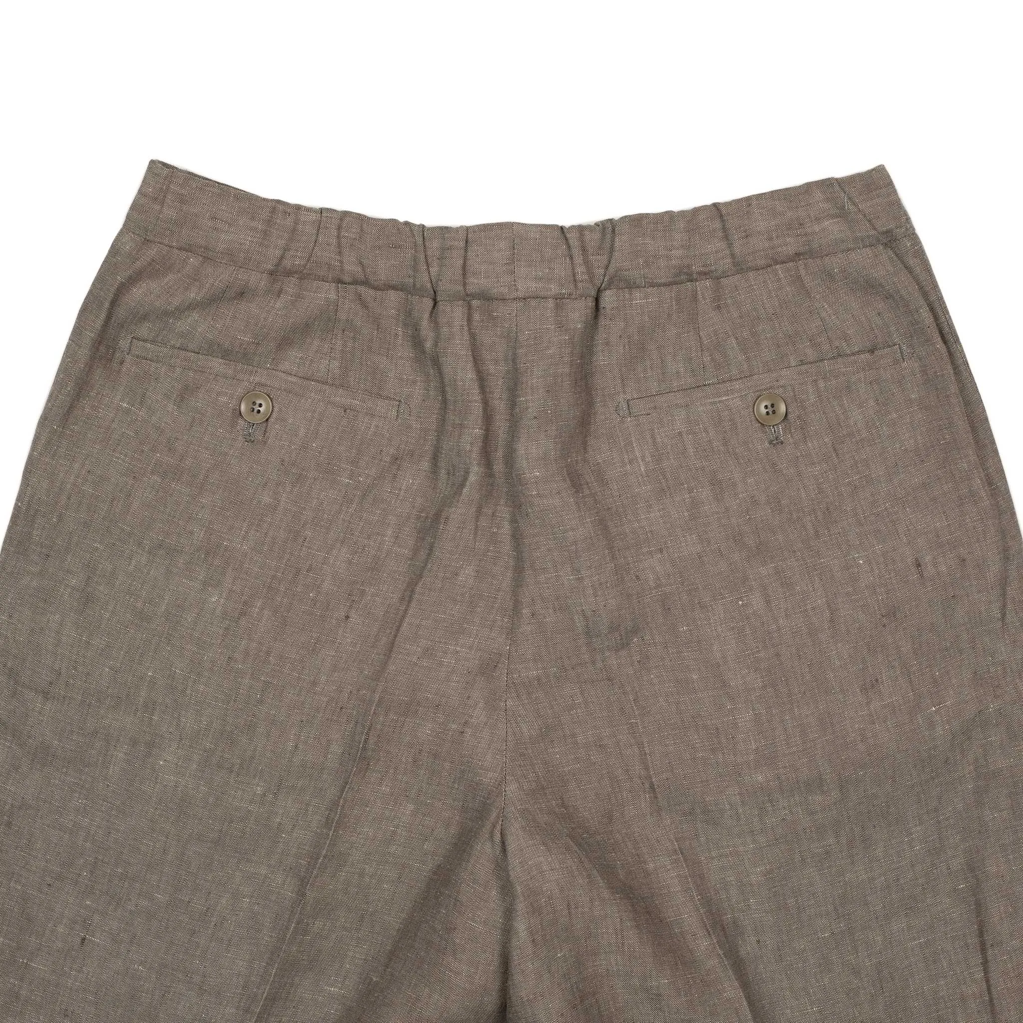 Exclusive pleated easy pants in brown linen
