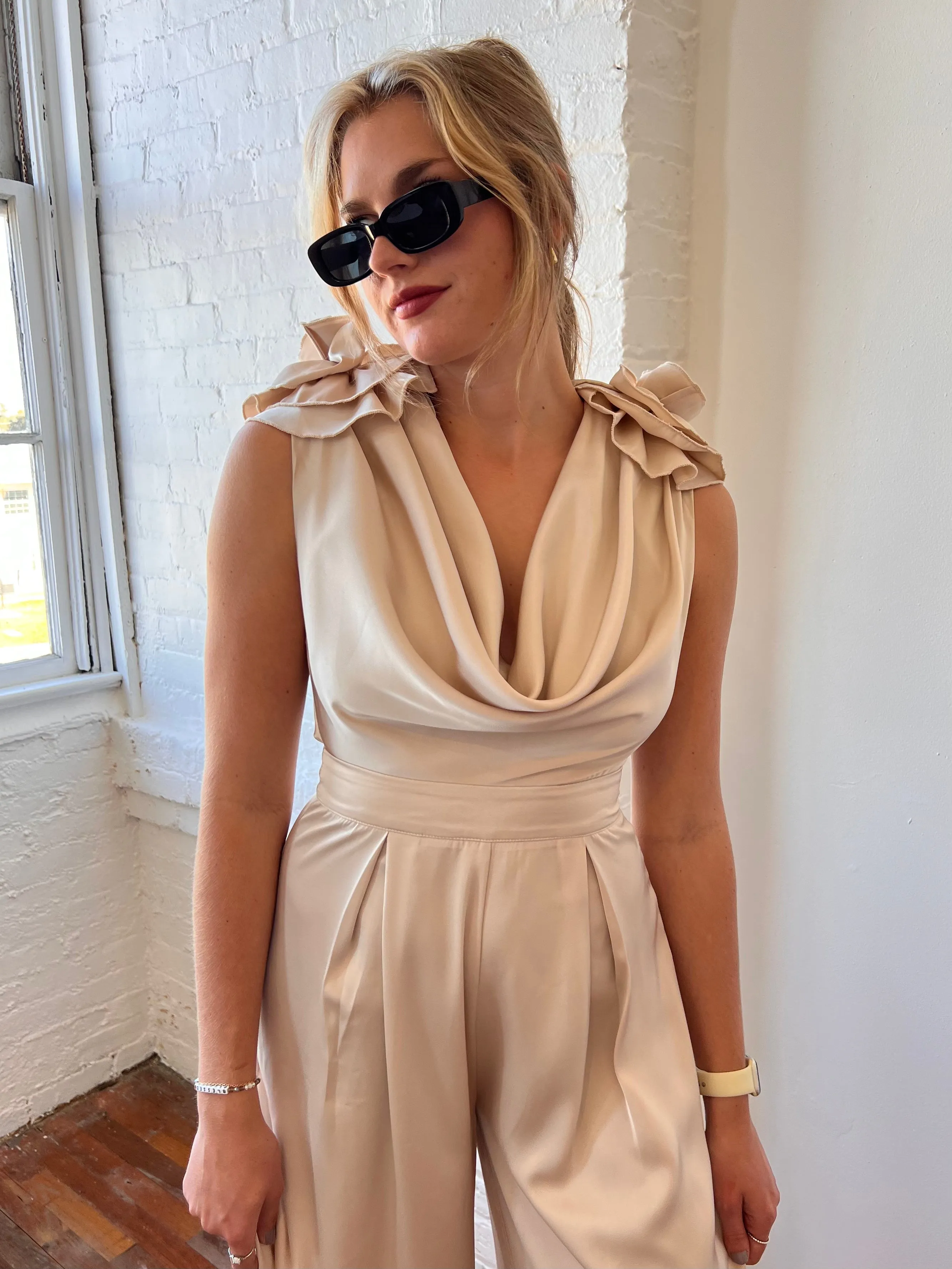 ISABELLE FLORAL JUMPSUIT IN CHAMPAGNE