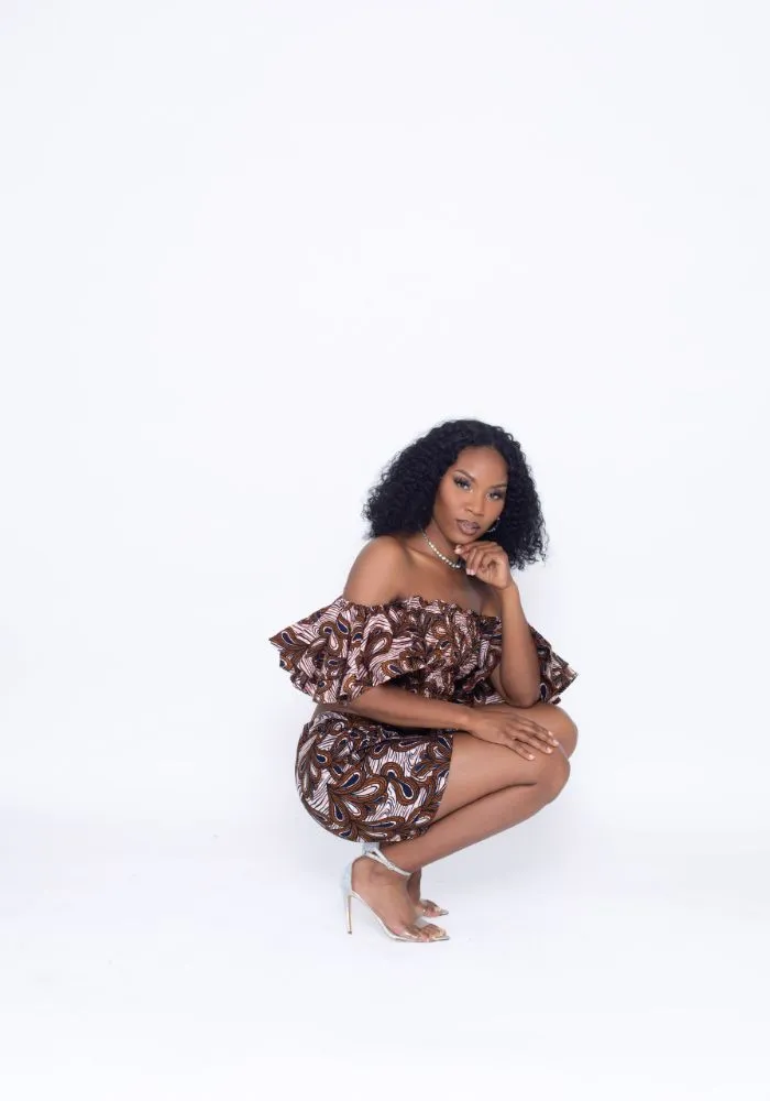 Kainda Smocked Ruffle Crop Top