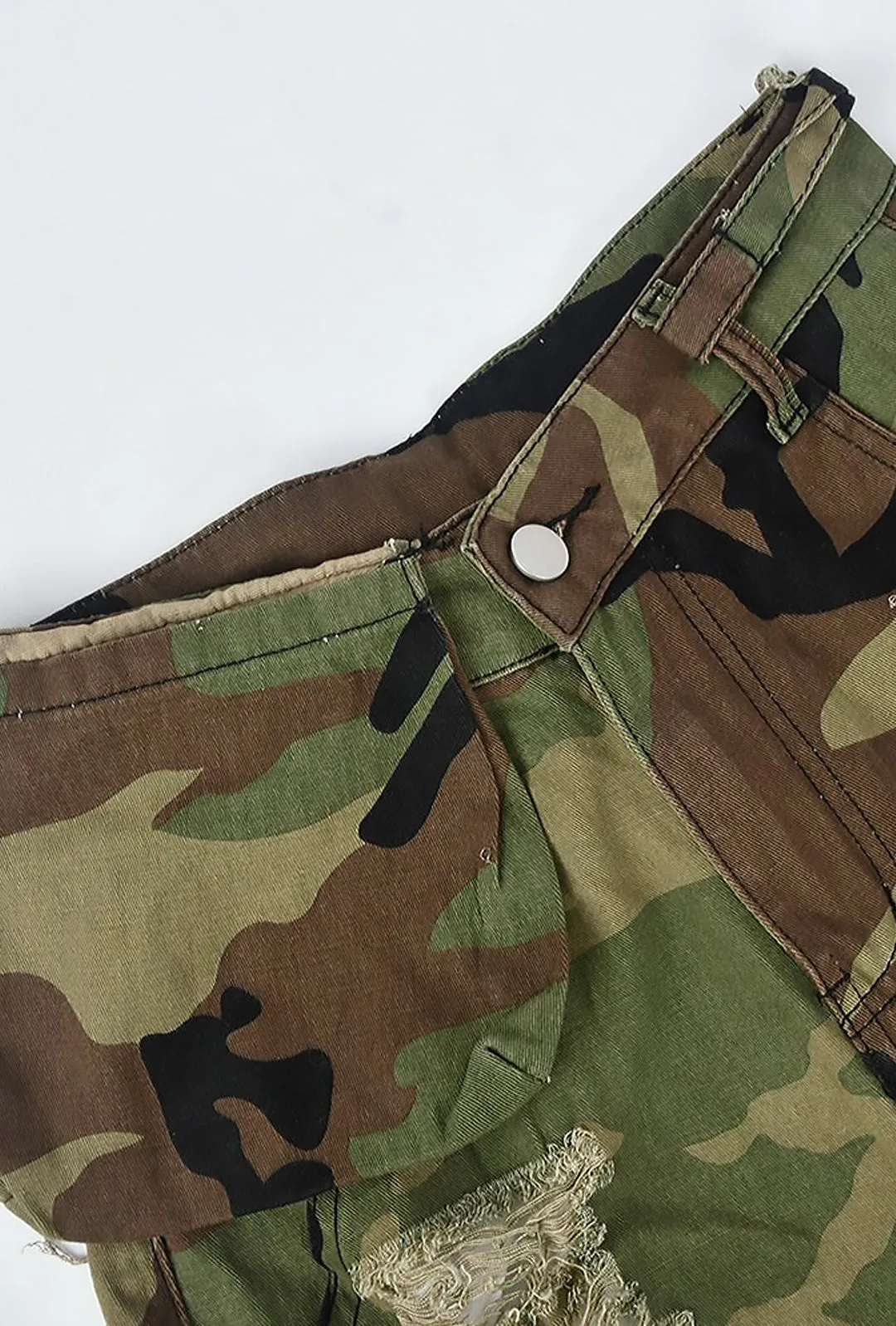 MARIZA - CAMO CARGO TWILL SHORTS
